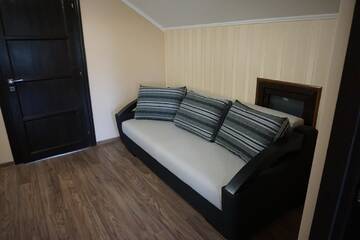 Фото номера Семейный полулюкс Отель Hotel Central Park г. Velyikyy Bychkiv 30